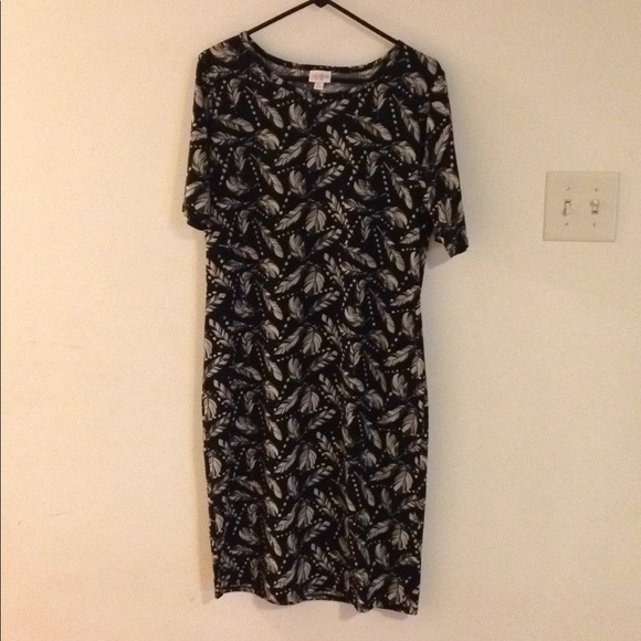 Dresses & Skirts - LulaRoe- Julia dress